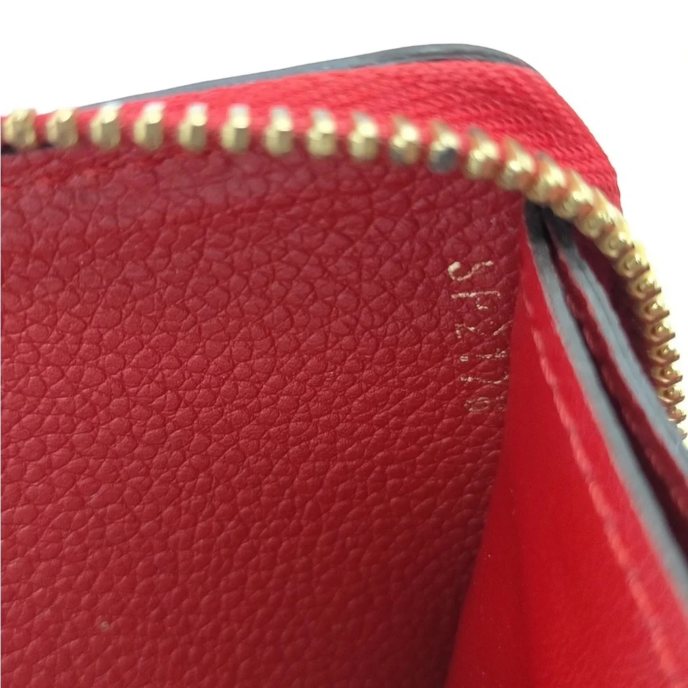Louis Vuitton Zippy Wallet in Monogram Empreinte Leather - Picture 3 of 15